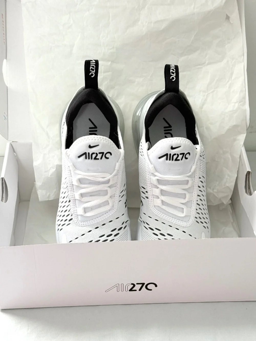 Nike Women's Air Max 270 Sneakers White/Black sz 8.5 - Picture 3 of 7